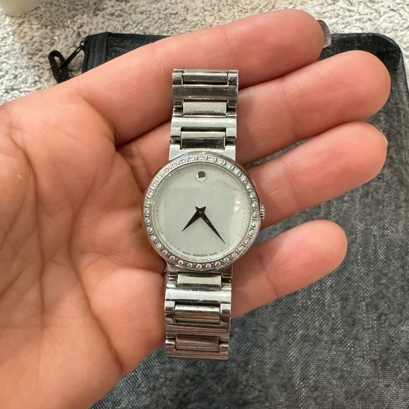 MOVADO WATCH DIAMOND BEZEL - Picture 5 of 5